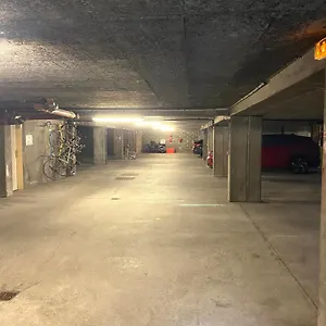 Hypercentre 4 Personnes 30 M2 Lila