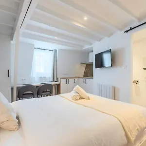  Appartement Hypercentre - Beautiful Design Studio!
